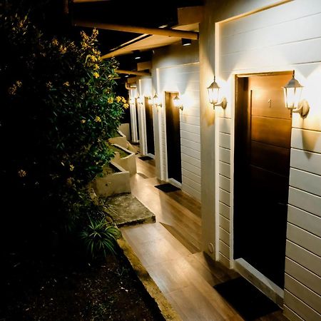 Spacio Caliraya Bed & Breakfast Lumban Екстериор снимка