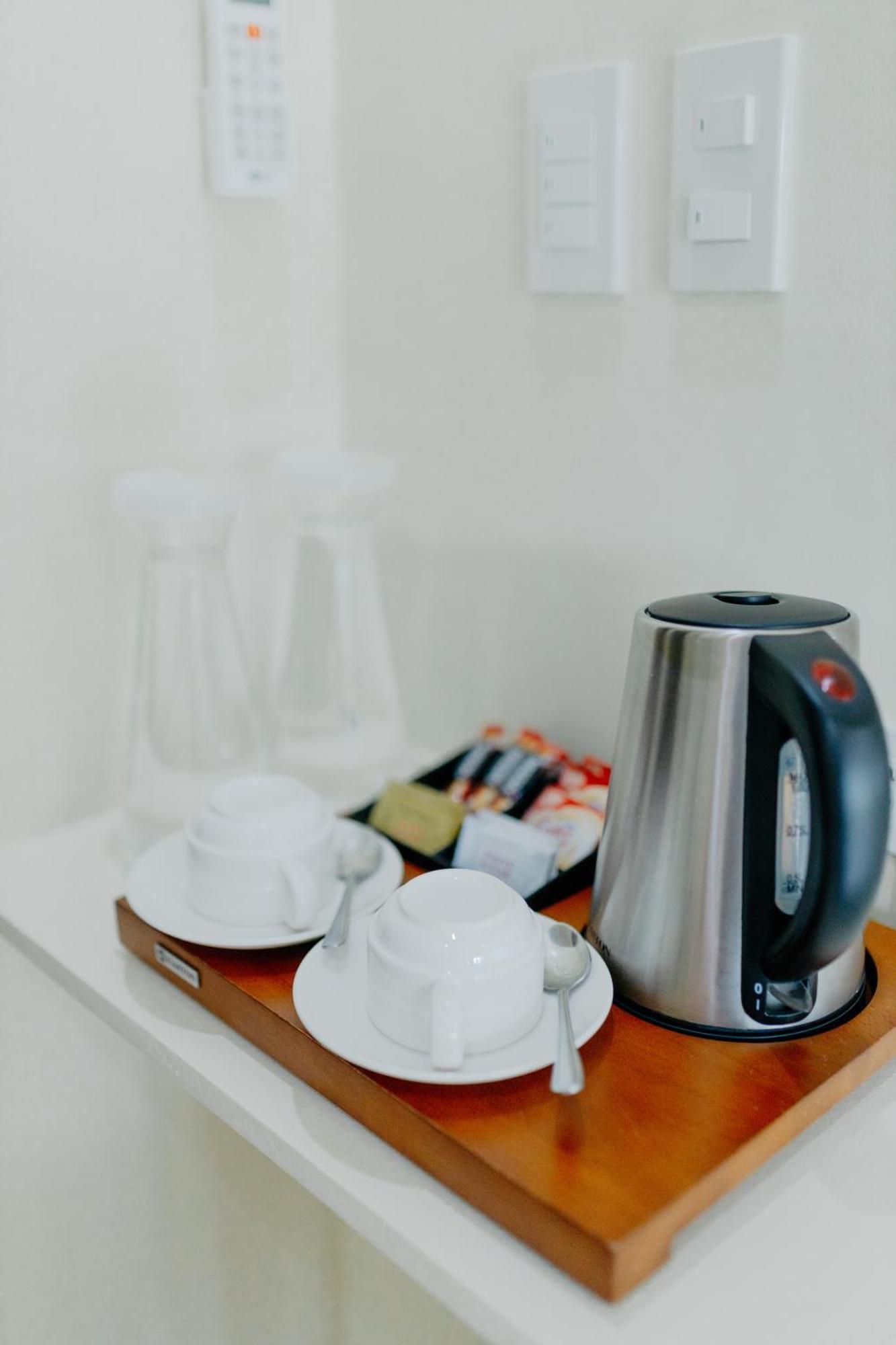 Spacio Caliraya Bed & Breakfast Lumban Екстериор снимка