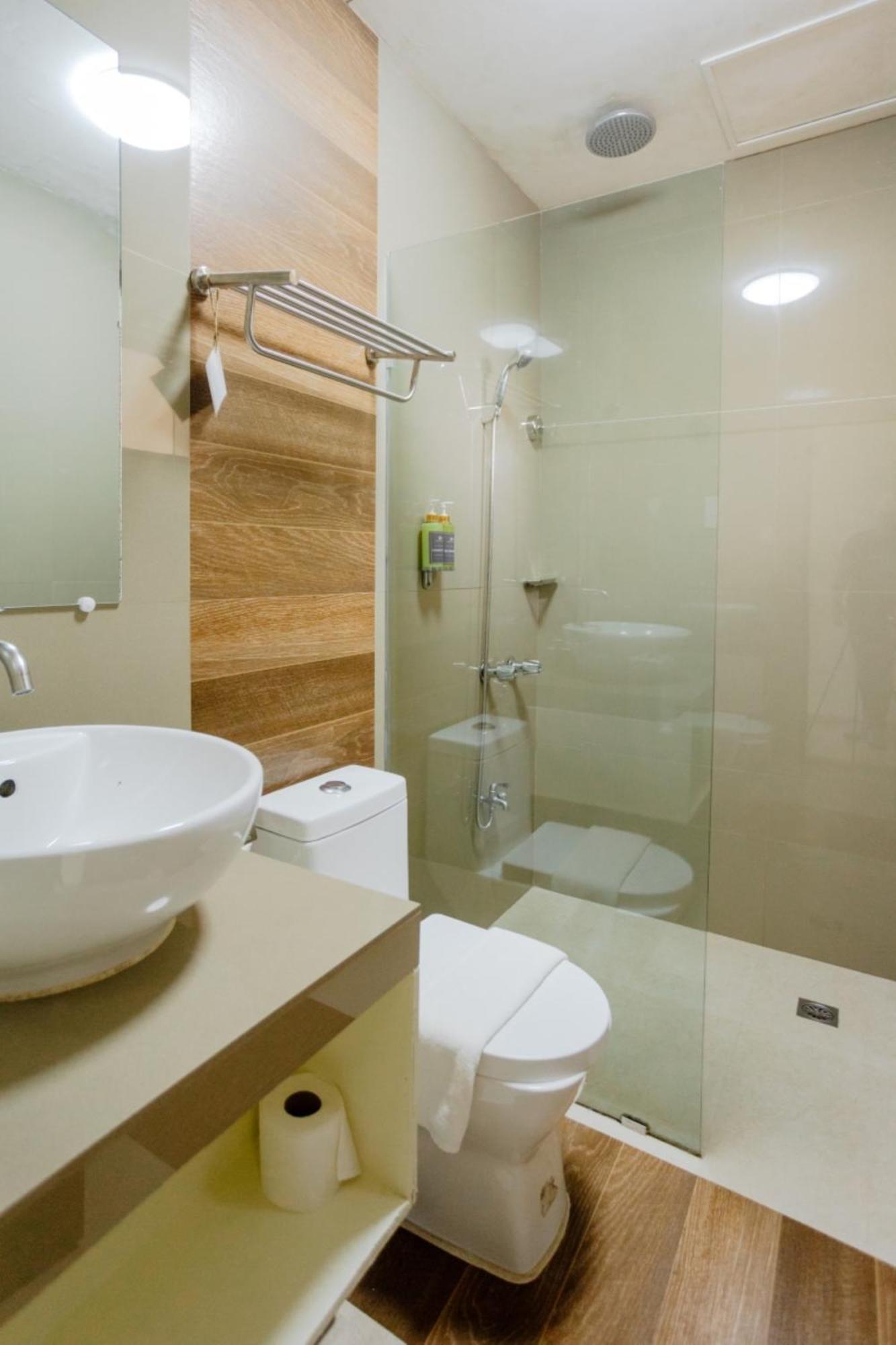 Spacio Caliraya Bed & Breakfast Lumban Екстериор снимка
