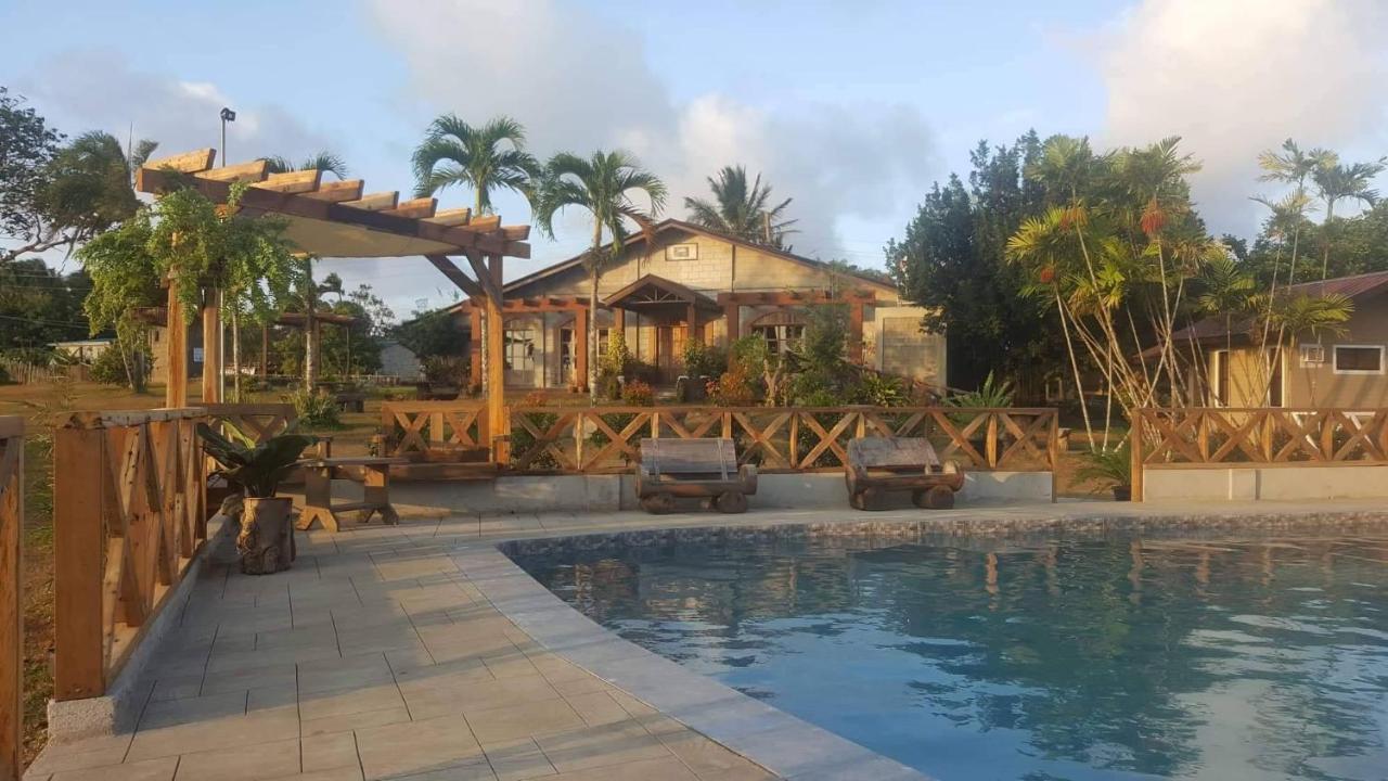 Spacio Caliraya Bed & Breakfast Lumban Екстериор снимка